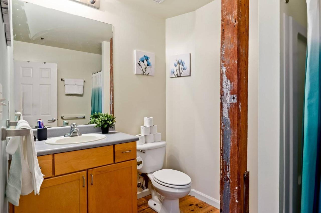 Trifecta Historic Brick 2Br Getaway Superhost Apartment Durham Exterior foto