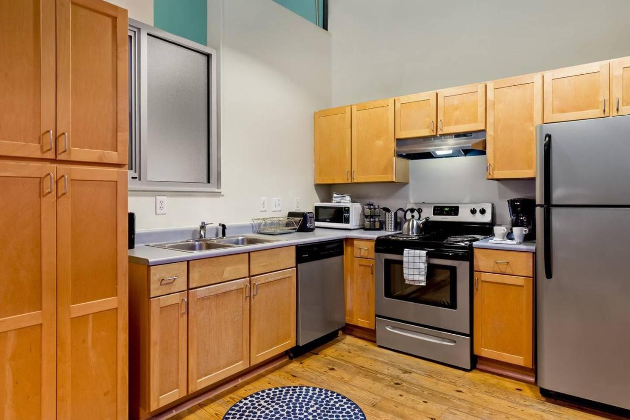 Trifecta Historic Brick 2Br Getaway Superhost Apartment Durham Exterior foto